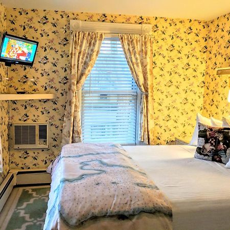 Heart Of The Village Bed & Breakfast In Shelburne Vt Eksteriør bilde