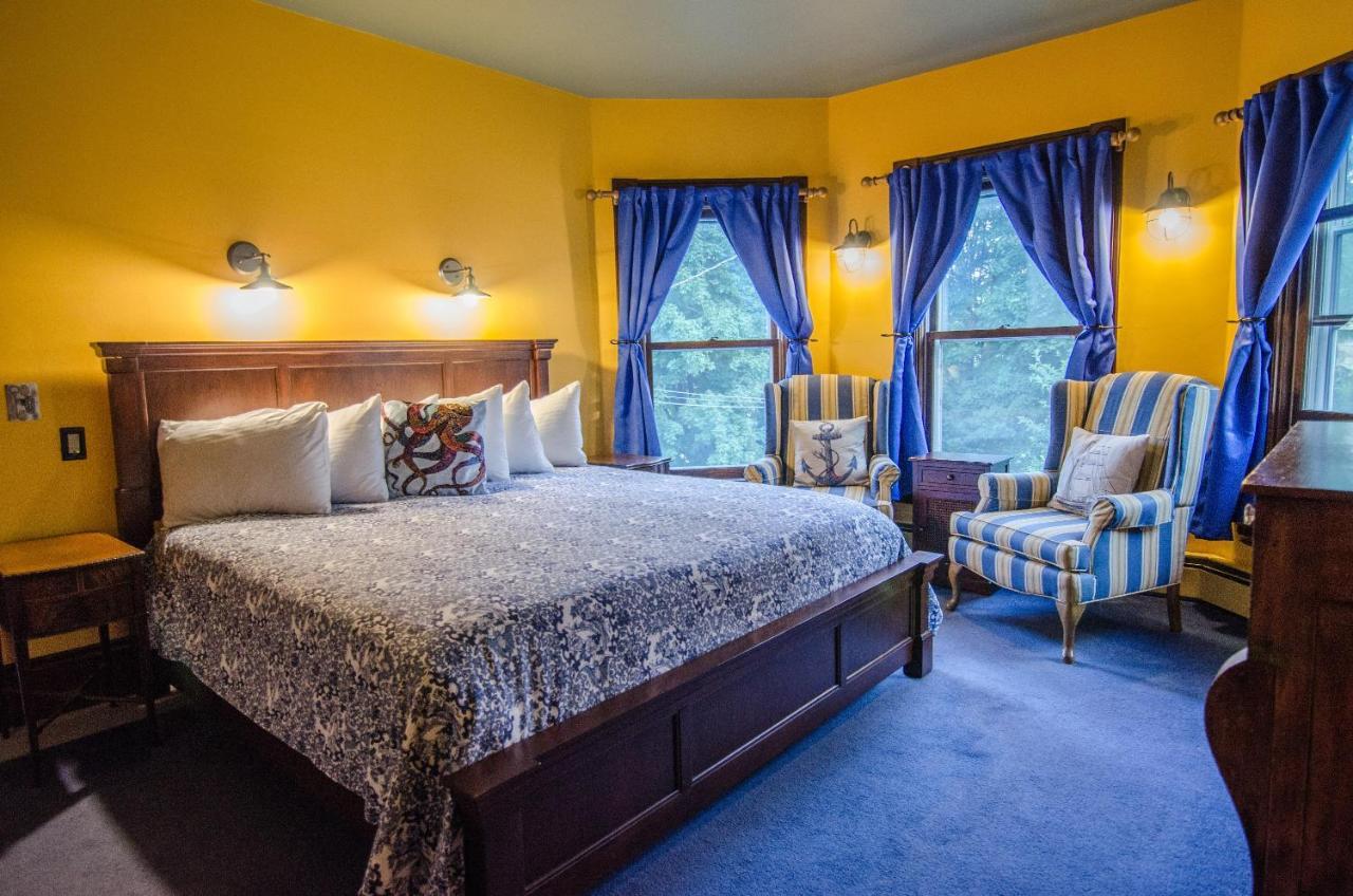 Heart Of The Village Bed & Breakfast In Shelburne Vt Rom bilde