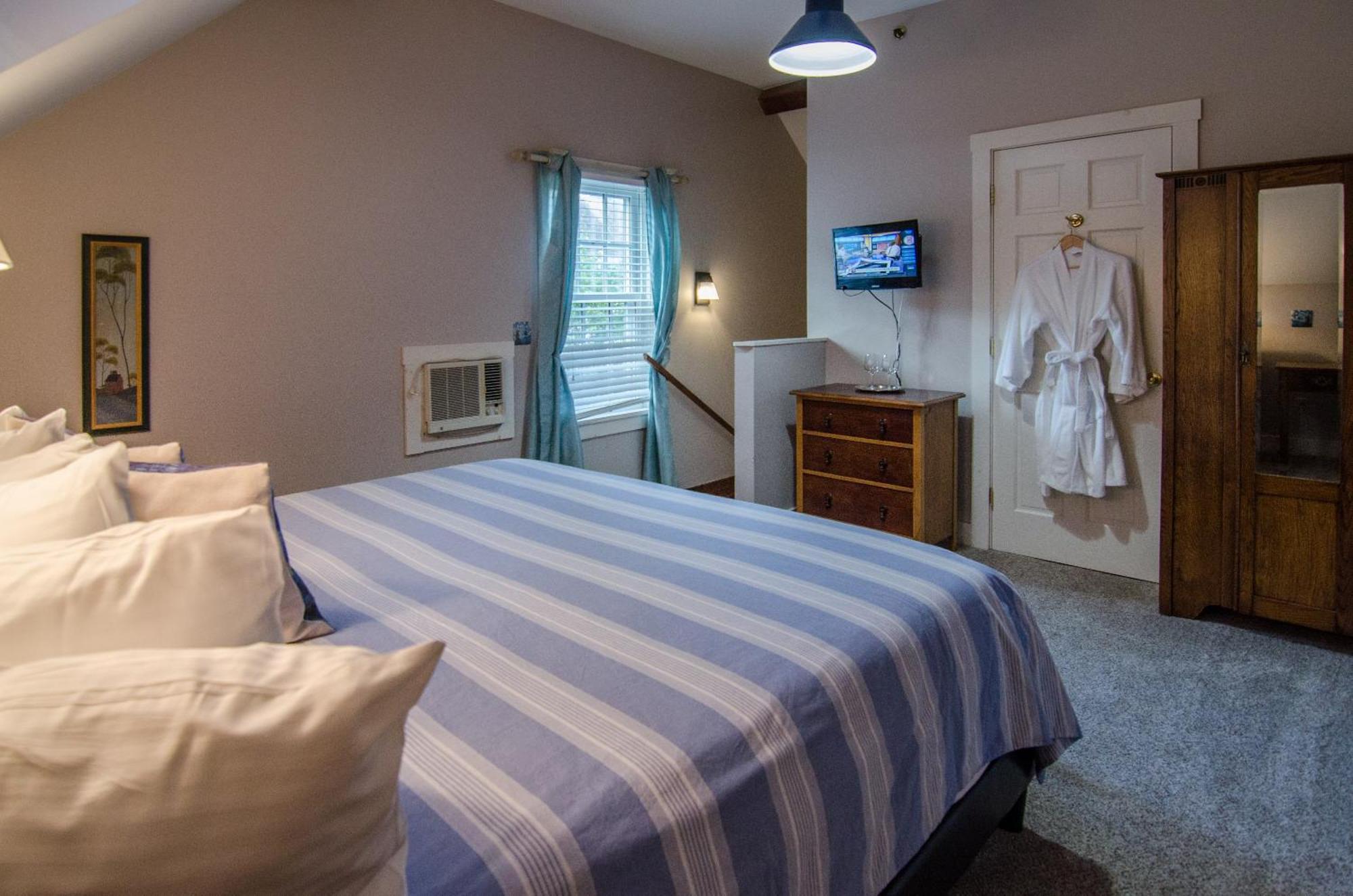 Heart Of The Village Bed & Breakfast In Shelburne Vt Rom bilde